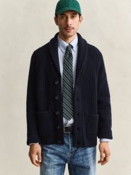 Gant sweter z wełny Mężczyźni niebieski, XXL. Niebieskie swetry przez głowę męskie GANT, m, bez wzorów, z wełny, bez kołnierzyka. Za 1,149.95 zł.