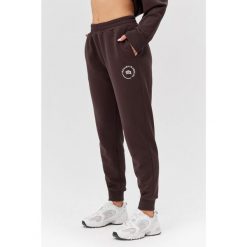 Damskie spodnie dresowe Rough Radical Cotton Active Joggers. Brązowe spodnie dresowe damskie ROUGH RADICAL, m, bez wzorów, z dresówki. W wyprzedaży za 144.42 zł.