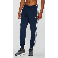Adidas Performance - Spodnie. Szare spodnie sportowe męskie adidas Performance, z bawełny. W wyprzedaży za 179.90 zł.