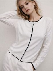 Wiskozowy kardigan - biały. Białe kardigany damskie Sinsay, l, bez wzorów, z wiskozy. Za 49.99 zł.