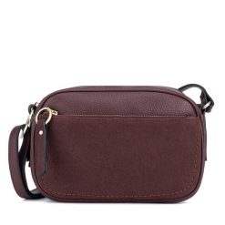 Torebka Lasocki. Czerwone listonoszki damskie Lasocki, bez wzorów, bez dodatków. Za 159.99 zł.