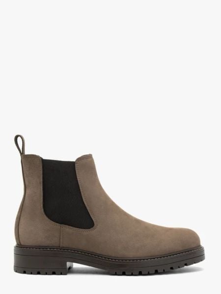 Brązowe sztyblety ze skóry nubukowej. Brązowe botki męskie Ryłko, bez wzorów, z nubiku, klasyczne, za kostkę, bez zapięcia. Za 499.99 zł.