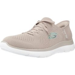 Buty SKECHERS SLIP-INS - SUMMITS NEW DAILY Brązowy. Szare trampki i tenisówki damskie Skechers, bez wzorów, z materiału, bez zapięcia. Za 309.00 zł.