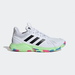 Buty do piłki ręcznej ADIDAS Court Flight. Białe obuwie sportowe damskie Adidas, bez wzorów, z kauczuku, na fitness i siłownię. Za 269.99 zł.