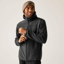 Kurtka męska softshell przeciwdeszczowy Ossek. Brązowe kurtki sportowe męskie Regatta, m, bez wzorów, z materiału, trekkingowe. W wyprzedaży za 249.99 zł.