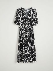 Sukienka midi z wiskozy - czarny. Czarne sukienki damskie Reserved, l, bez wzorów, z wiskozy, bez kołnierzyka, bez ramiączek, midi. W wyprzedaży za 69.99 zł.