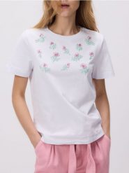 T-shirt z cekinowymi aplikacjami - biały. Białe t-shirty damskie Reserved, l, z aplikacjami, z bawełny, bez kołnierzyka. W wyprzedaży za 59.99 zł.