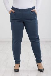 Klasyczne grafitowe spodnie Nita ze zwężoną nogawką PLUS SIZE XXL. Szare spodnie materiałowe damskie Nasi partnerzy, plus size, bez wzorów, z elastanu. Za 159.90 zł.