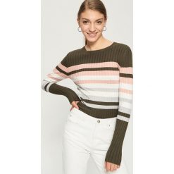 Obcisły sweter w paski - Khaki. Brązowe swetry damskie marki Sinsay. W wyprzedaży za 29.99 zł.