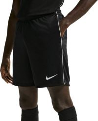 Spodenki męskie Nike Dri-Fit Park 26 czarne HM7146 010 M. Czarne krótkie spodenki sportowe męskie Nike, m, bez wzorów, dri-fit (nike). Za 94.17 zł.