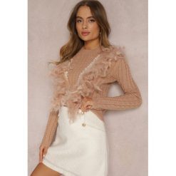 Beżowy Sweter z Piórami Deti. Brązowe swetry damskie Renee, uniwersalny, z aplikacjami, z jeansu, casualowe, bez kołnierzyka, bez ramiączek, długie, bez kaptura. Za 169.99 zł.