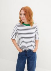 T-shirt oversize z czystej bawełny organicznej. Białe bluzki damskie bonprix, bez wzorów, z bawełny, bez kołnierzyka, bez ramiączek. Za 59.99 zł.