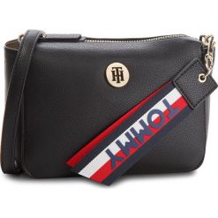 Torebka TOMMY HILFIGER - Charming Tommy Flap AW0AW05689 904. Czarne listonoszki damskie Tommy Hilfiger, ze skóry ekologicznej. W wyprzedaży za 439.00 zł.