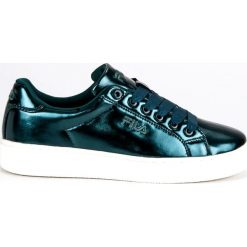 Fila Upstage F Low Wmn. Białe trampki i tenisówki damskie Fila, bez wzorów, z gumy, sportowe, bez zapięcia. W wyprzedaży za 259.00 zł.
