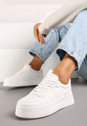 Białe Klasyczne Sneakersy Vices na Grubej Podeszwie Torira. Białe obuwie sportowe damskie Born2be, bez wzorów, z jeansu. Za 79.99 zł.