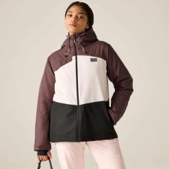 Damska kurtka narciarska z pudrem. Fioletowe kurtki snowboardowe damskie Dare 2b, s, bez wzorów, z materiału, długie, z kapturem, narciarskie. Za 441.50 zł.