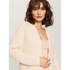Kardigan - Różowy. Czerwone kardigany damskie Reserved, l, bez wzorów. Za 69.99 zł.