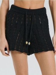 Dzianinowe szorty w ażurowy wzór z bawełny - czarny. Czarne szorty damskie Sinsay, l, w ażurowe wzory, z bawełny, boho. W wyprzedaży za 29.99 zł.