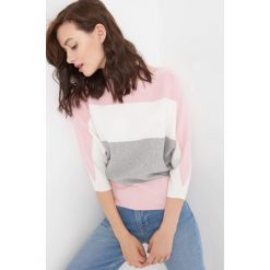 Nietoperzowy sweter w pasy. Czerwone swetry damskie Orsay, z dzianiny. Za 79.99 zł.