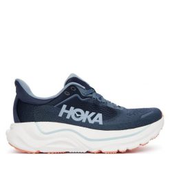 Buty do biegania Hoka. Niebieskie obuwie sportowe damskie HOKA, bez wzorów, do biegania. Za 729.99 zł.