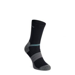 Skarpety biegowe Inov-8 Active High. Czarne skarpety damskie Inov-8, bez wzorów. Za 59.99 zł.