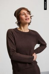 Czapka beanie brązowa. Brązowe czapki i kapelusze damskie MOODO, bez wzorów, z elastanu. Za 49.99 zł.