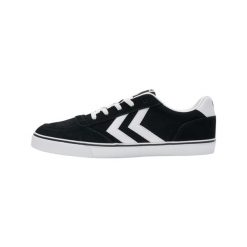 Sneakersy Hummel Stadil Ogc 3.0. Białe obuwie sportowe damskie Hummel, bez wzorów, z mikrofibry. W wyprzedaży za 239.00 zł.