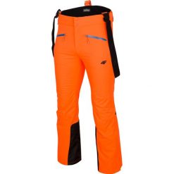Spodnie narciarskie HQ Performance SPMN151 - pomarańcz neon. Spodnie snowboardowe męskie marki WED'ZE. Za 599.99 zł.