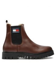 Tommy Jeans Sztyblety Chelsea EN0EN02626 Brązowy. Brązowe botki damskie Tommy Jeans, z jeansu, bez obcasa, na płaskiej podeszwie, bez zapięcia. Za 639.99 zł.