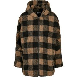 Damski polar w dużym rozmiarze Urban Classics hooded oversized check sherpa. Brązowe kurtki damskie Urban Classics, na zimę, bez wzorów, z polaru, bez kaptura. W wyprzedaży za 406.50 zł.