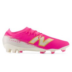 Korki męskie New Balance FURON TEAM FG V8 UF3F4KE – różowe. Czerwone buty sportowe męskie New Balance, z materiału, bez zapięcia, do piłki nożnej. Za 399.99 zł.