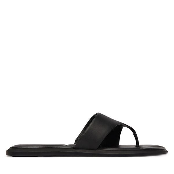 Japonki Calvin Klein. Czarne klapki damskie Calvin Klein, bez wzorów, bez obcasa. Za 234.99 zł.
