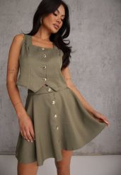 Zielony Komplet z Kamizelką i Rozkloszowaną Spódnicą z Eleganckimi Guzikami Jenane. Zielone spódniczki dla dziewczynek Renee, bez wzorów. Za 159.99 zł.