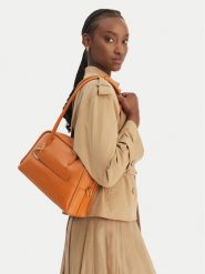 Coccinelle Torebka U4A Coccinellepaki E1 U4A 12 01 01 Brązowy. Brązowe torebki do ręki damskie Coccinelle, bez wzorów, ze skóry, bez dodatków. Za 1,399.00 zł.