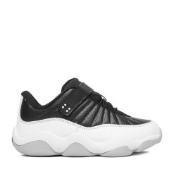 Sneakersy SHAQ. Czarne trampki i tenisówki chłopięce Shaq, bez wzorów, bez zapięcia. Za 229.99 zł.