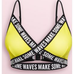 Komplet bikini z napisami - Żółty. Bikini damskie marki Cropp. Za 69.99 zł.