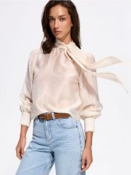 Bluzka z lyocellem - złamana biel. Bluzki damskie Reserved, l, bez wzorów, z lyocellu, bez kołnierzyka, bez ramiączek. Za 139.99 zł.