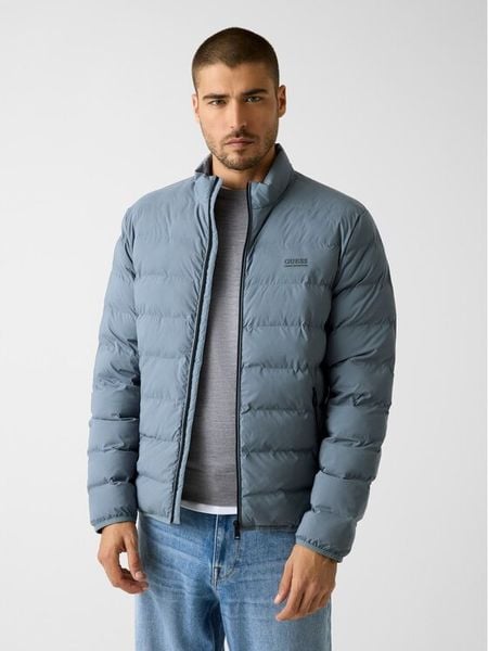 Guess Kurtka przejściowa M6RL0I WJ242 Niebieski Regular Fit. Niebieskie kurtki męskie Guess, m, z aplikacjami, z syntetyku, bez kaptura. Za 485.99 zł.