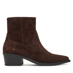 Botki Vagabond Shoemakers. Brązowe botki damskie Vagabond Shoemakers, bez obcasa, na płaskiej podeszwie, bez zapięcia. Za 759.99 zł.