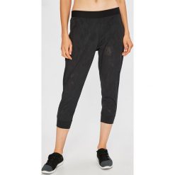 Under Armour - Legginsy TB Balance Mesh Loose Crop. Legginsy sportowe damskie marki Under Armour. W wyprzedaży za 179.90 zł.