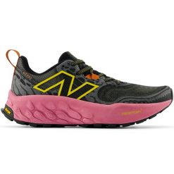 Buty damskie New Balance Fresh Foam X Hierro v8 WTHIERD8 – czarne. Czarne obuwie sportowe damskie New Balance, bez wzorów, z materiału, do biegania. Za 399.99 zł.