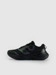 4F Buty do biegania FLOW RUN NIGHT MOTION damskie - czarne 41. Czarne obuwie sportowe damskie 4f, bez wzorów, z gumy, do biegania. Za 369.99 zł.