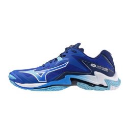 Buty halowe Mizuno Wave Lightning Z. Białe buty sportowe męskie Mizuno, bez zapięcia, do siatkówki, mizuno wave. Za 680.85 zł.