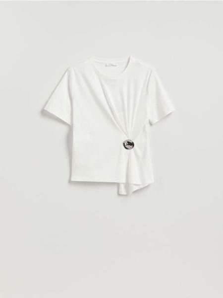 T-shirt z ozdobnym detalem - złamana biel. T-shirty damskie Reserved, l, bez wzorów, z bawełny, bez kołnierzyka. Za 79.99 zł.