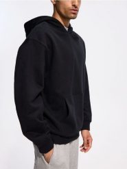 Gładka bluza z bawełną - czarny. Czarne bluzy męskie Reserved, l, bez wzorów, z bawełny, bez kaptura. Za 159.99 zł.