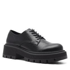 Oxfordy Jenny Fairy. Czarne półbuty damskie Jenny Fairy, bez wzorów, bez obcasa, bez zapięcia. Za 159.99 zł.