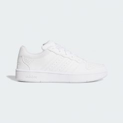 Buty HOOPS CLASSIC. Białe buty sportowe męskie Adidas, z gumy, bez zapięcia, do koszykówki. Za 279.00 zł.
