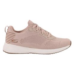 Buty na co dzień damskie SKECHERS BOBS SQUADGLAM LEAGUE. Czerwone obuwie sportowe damskie Skechers, bez wzorów, trekkingowe, Skechers Sport. W wyprzedaży za 317.20 zł.