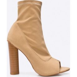 Public Desire - Szpilki Ares. Brązowe szpilki damskie Public Desire, z materiału. W wyprzedaży za 79.90 zł.