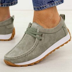 Zielone skórzane mokasyny damskie Jezzi 9772. Zielone mokasyny damskie Jezzi, z jeansu, casualowe. Za 239.00 zł.